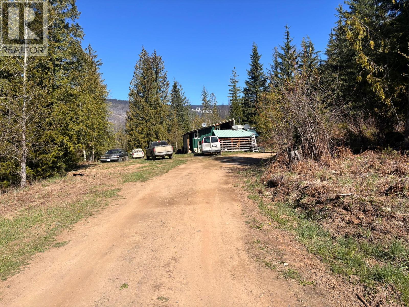  4095 Meadow Creek Road, Celista