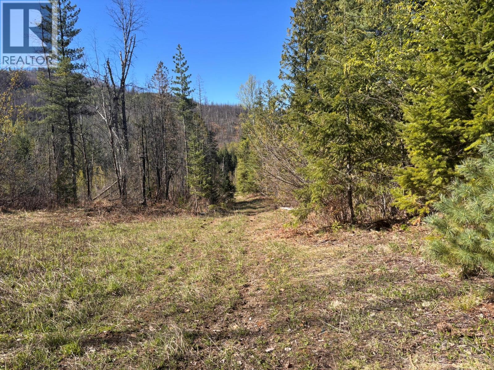  4095 Meadow Creek Road, Celista