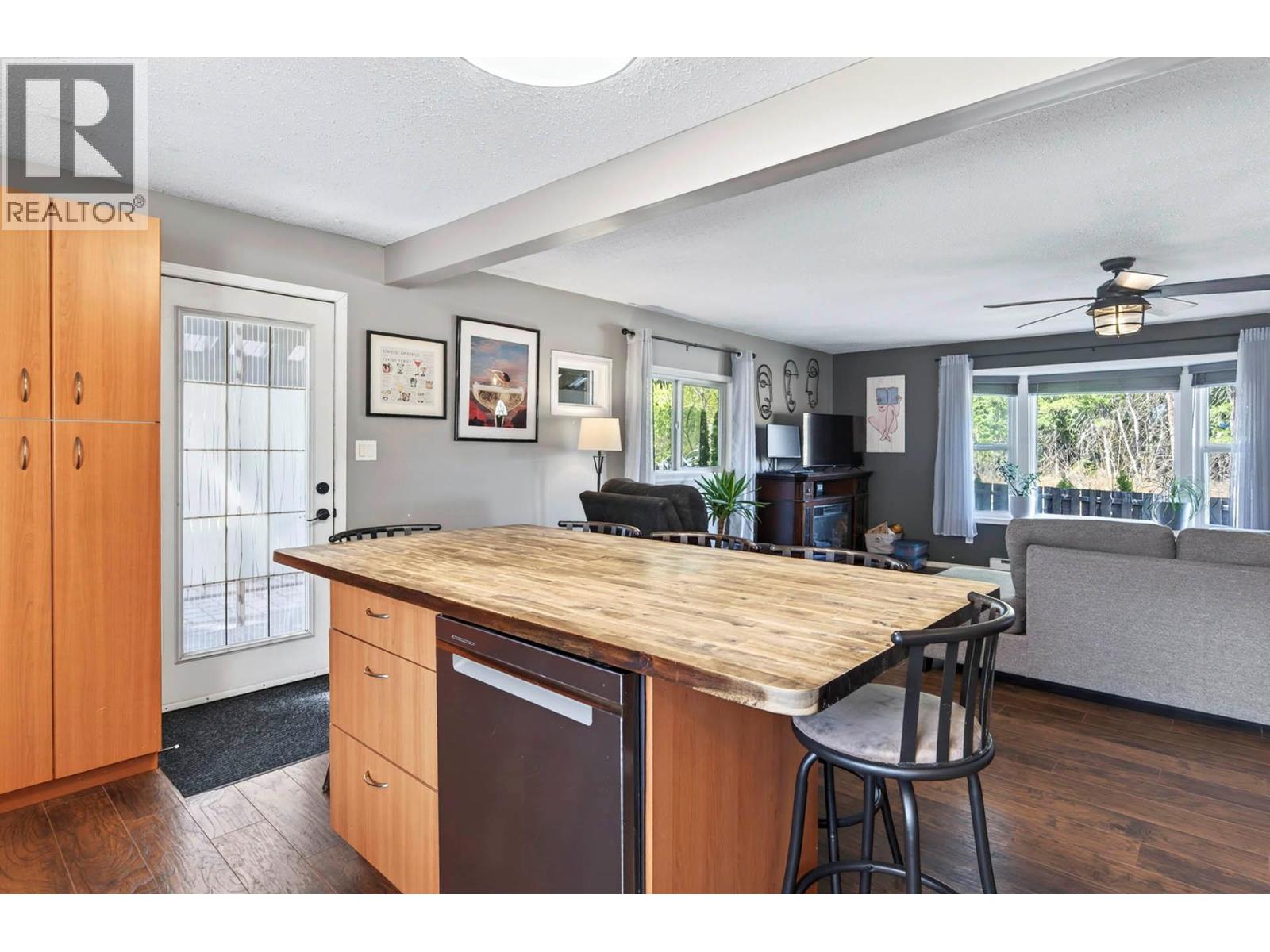 115 NORFOLK Road - 5