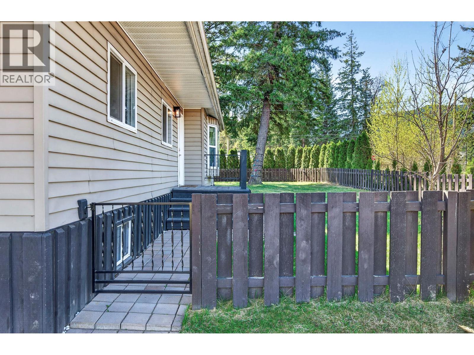 115 NORFOLK Road - 51