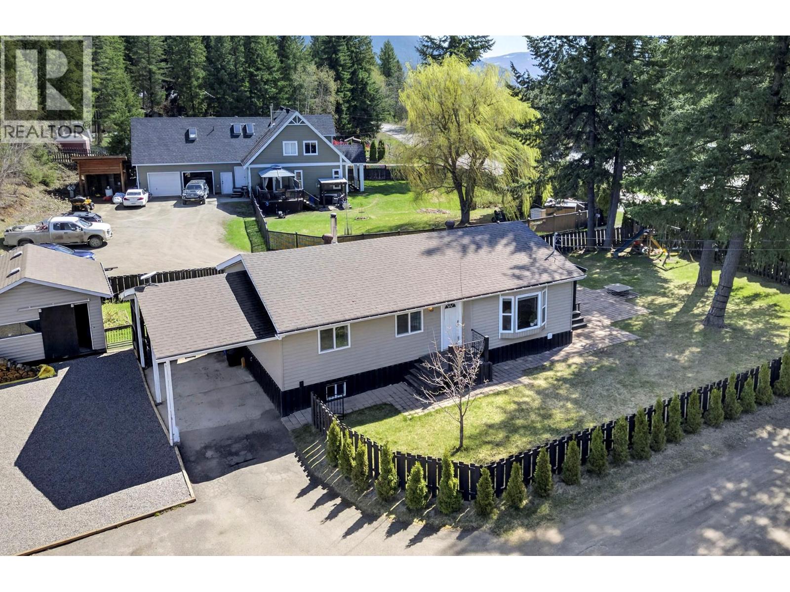 115 NORFOLK Road - 55