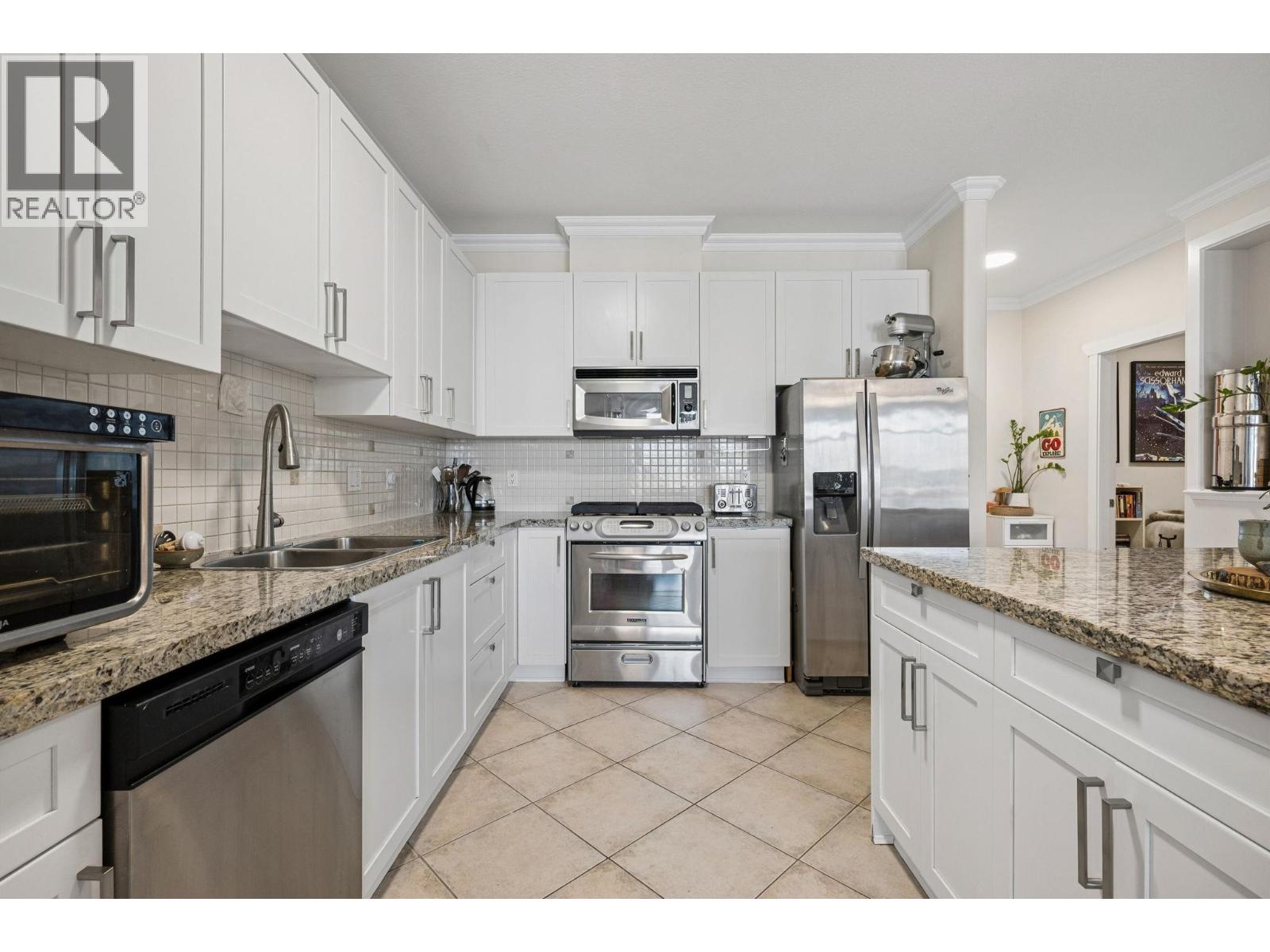 #305-4111 BAYVIEW Street, Richmond