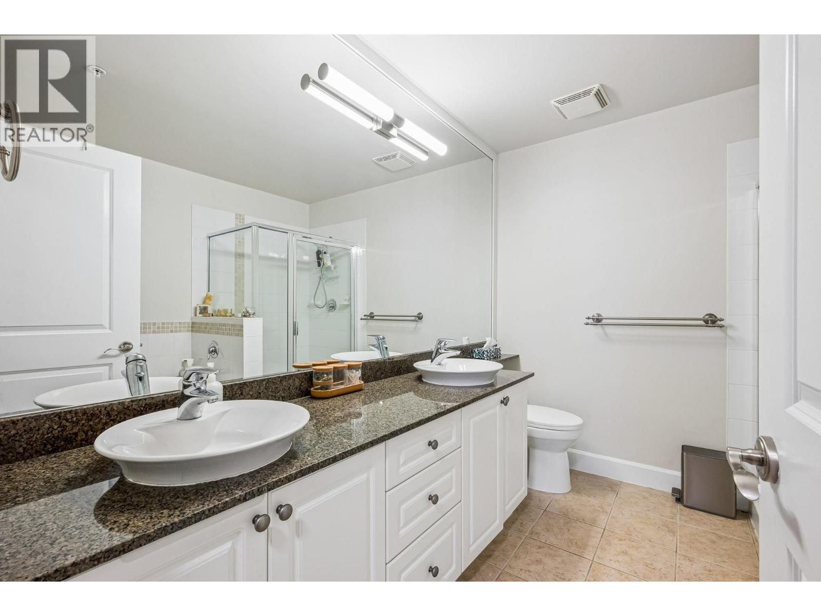 #305-4111 BAYVIEW Street, Richmond