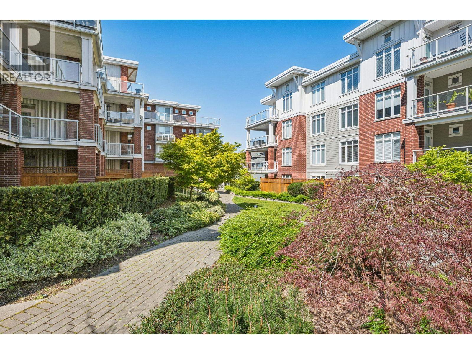 #305-4111 BAYVIEW Street, Richmond