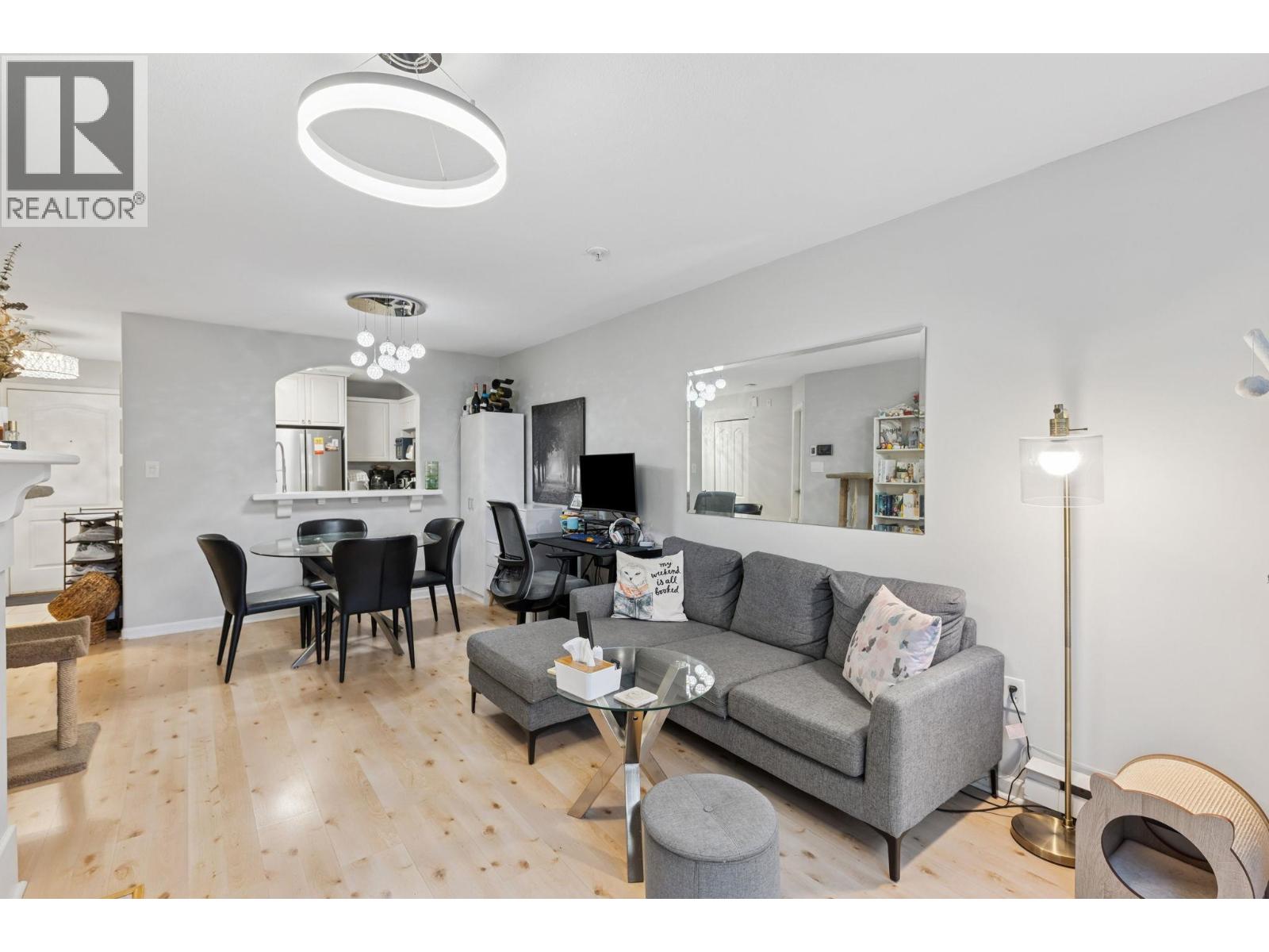 #110-5900 DOVER Crescent, Richmond