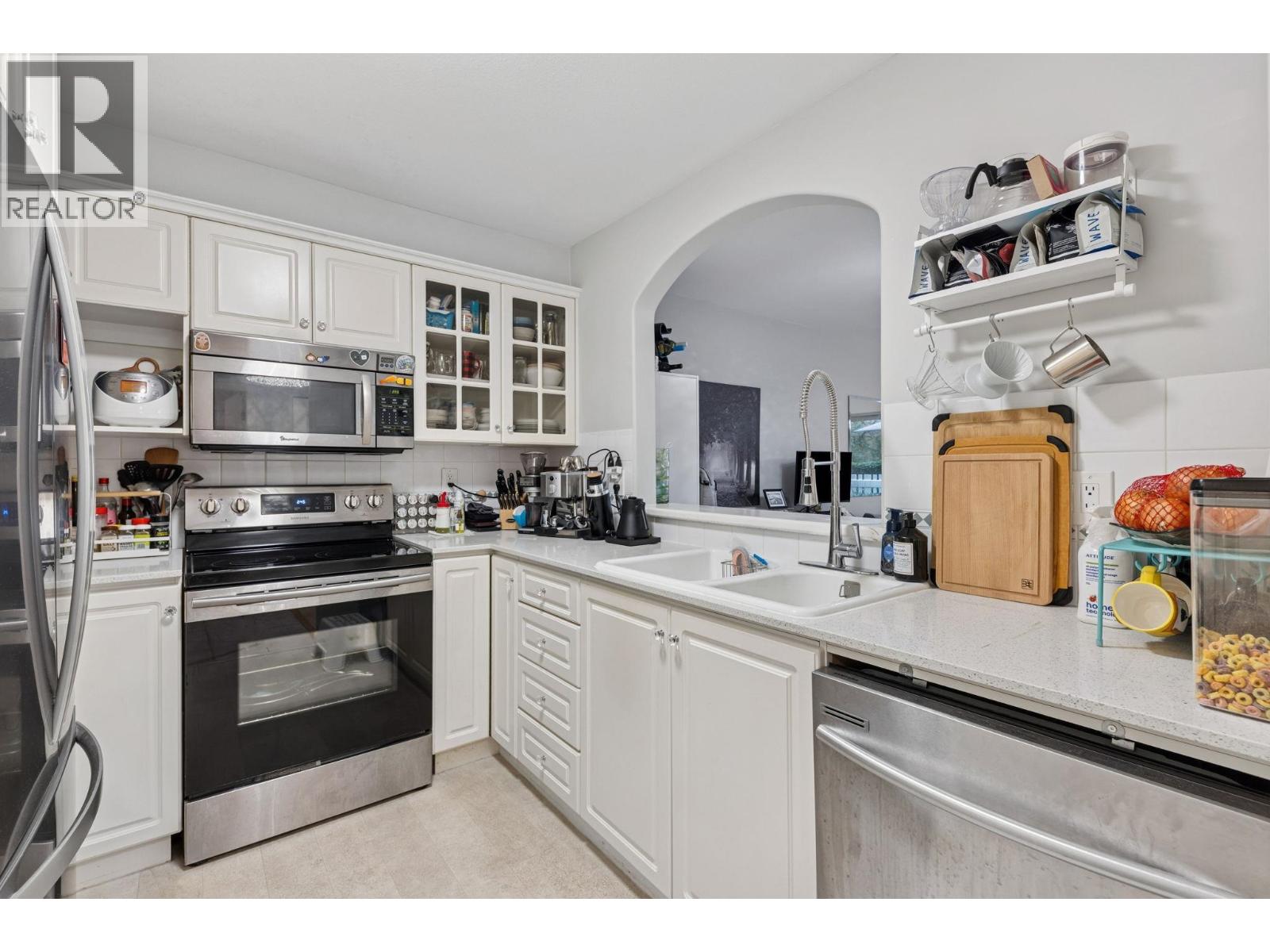 #110-5900 DOVER Crescent, Richmond