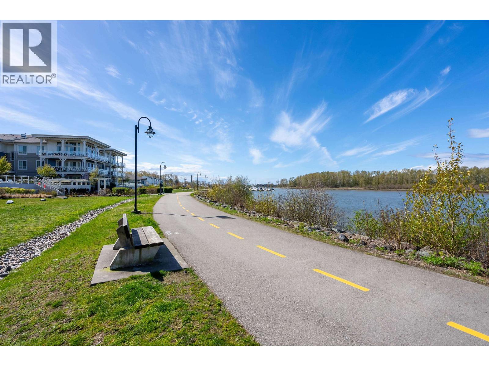 #217-5535 ADMIRAL Way, Delta