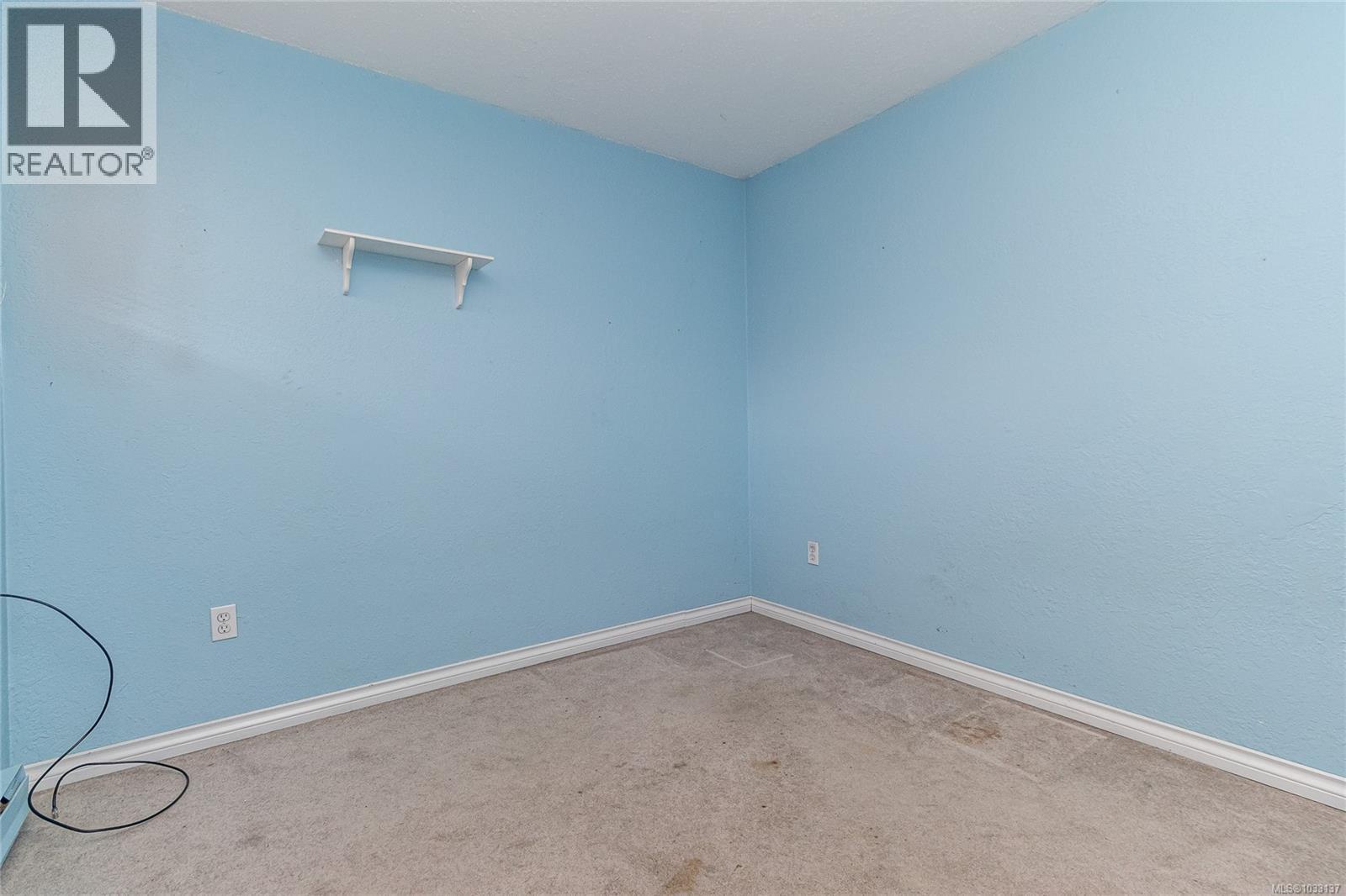 #16 1506 Admirals Rd - 23