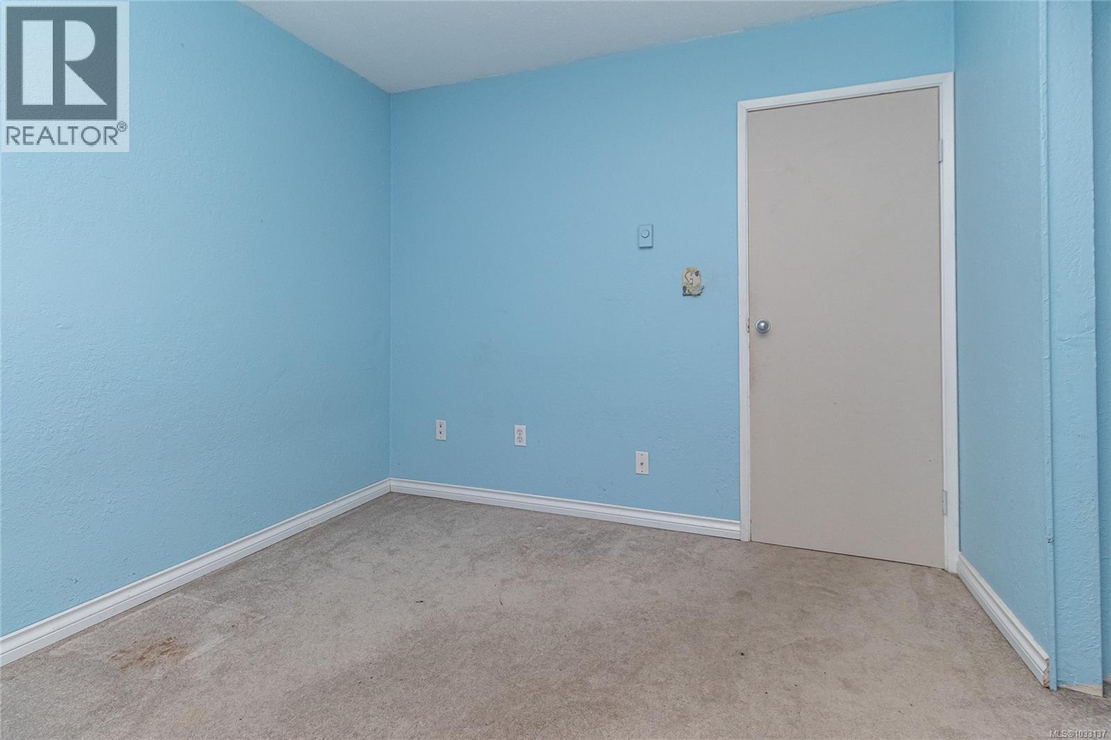 #16 1506 Admirals Rd - 24