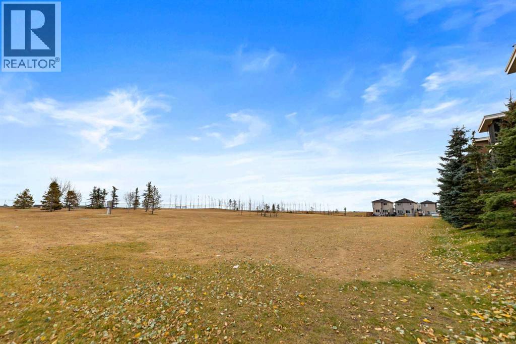 #404 355 Taralake Way NE - 31