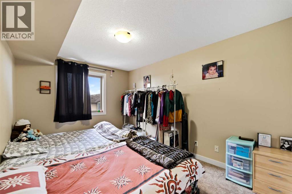 #404 355 Taralake Way NE - 21