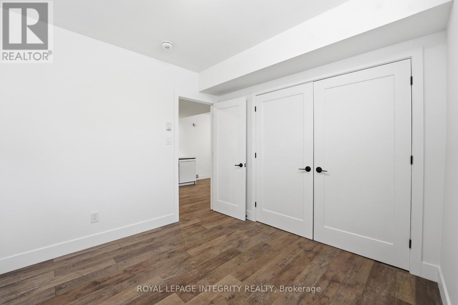984 WATSON STREET - 42