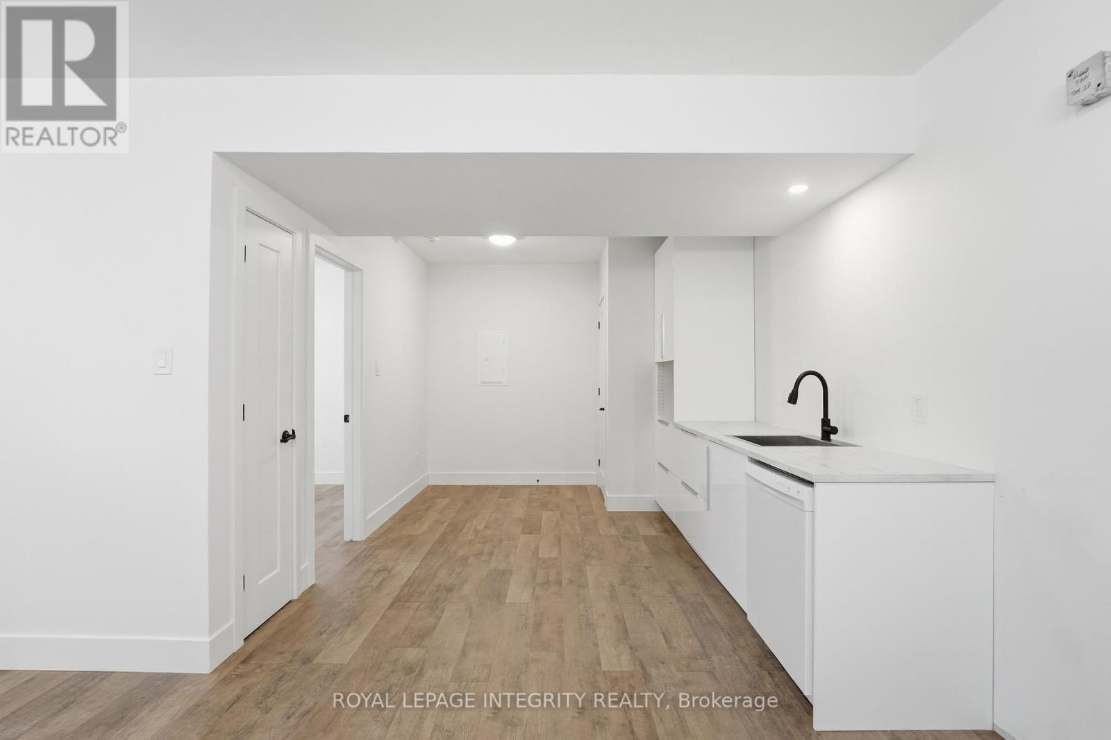 984 WATSON STREET - 45