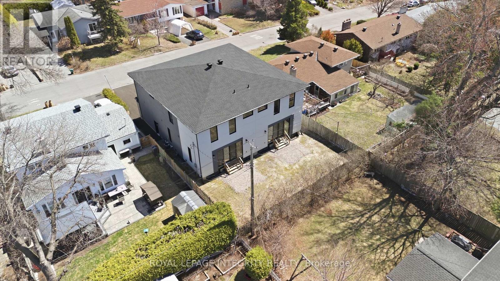 984 WATSON STREET - 50