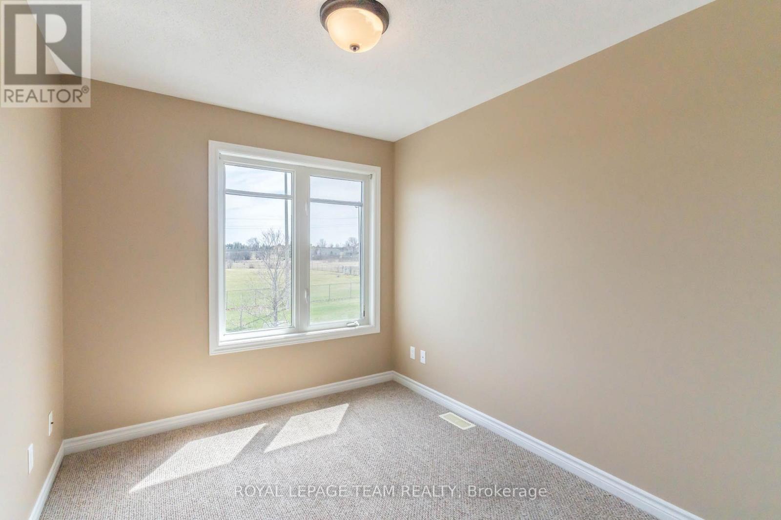 396 ANN STREET - 15