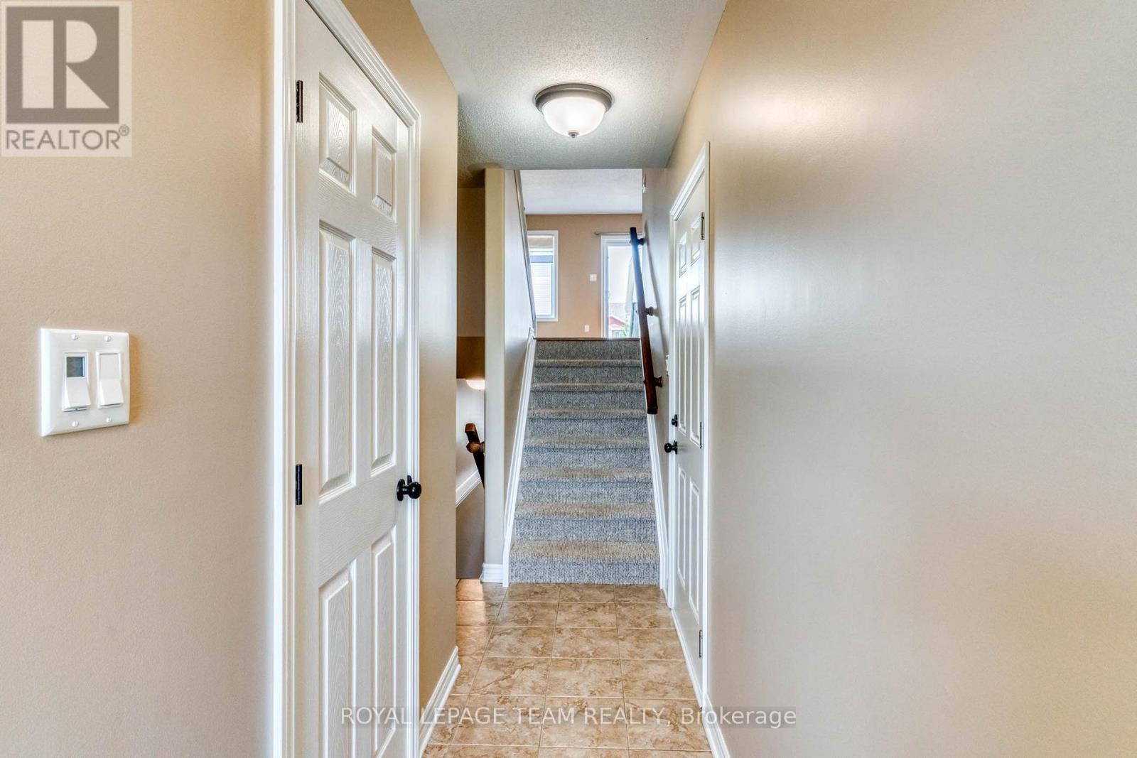 396 ANN STREET - 4