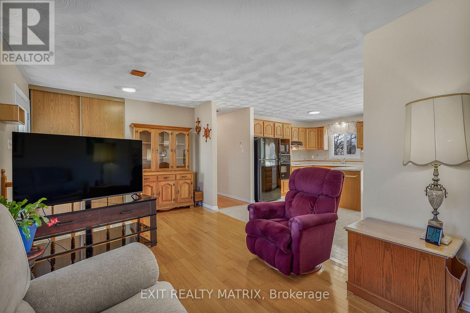 87 LALANDE CRESCENT — photo 6
