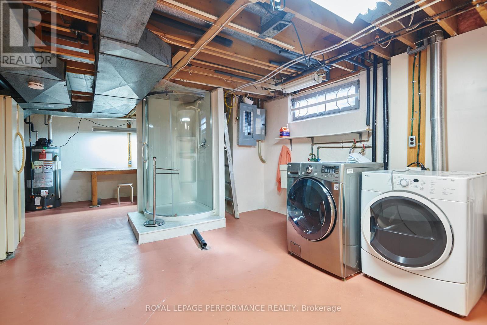 2166 BICKERTON AVENUE - 33