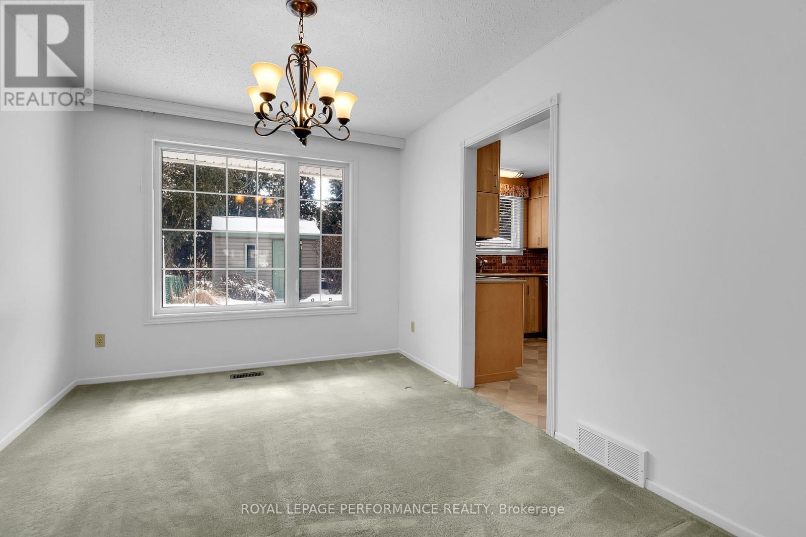 2166 BICKERTON AVENUE - 9