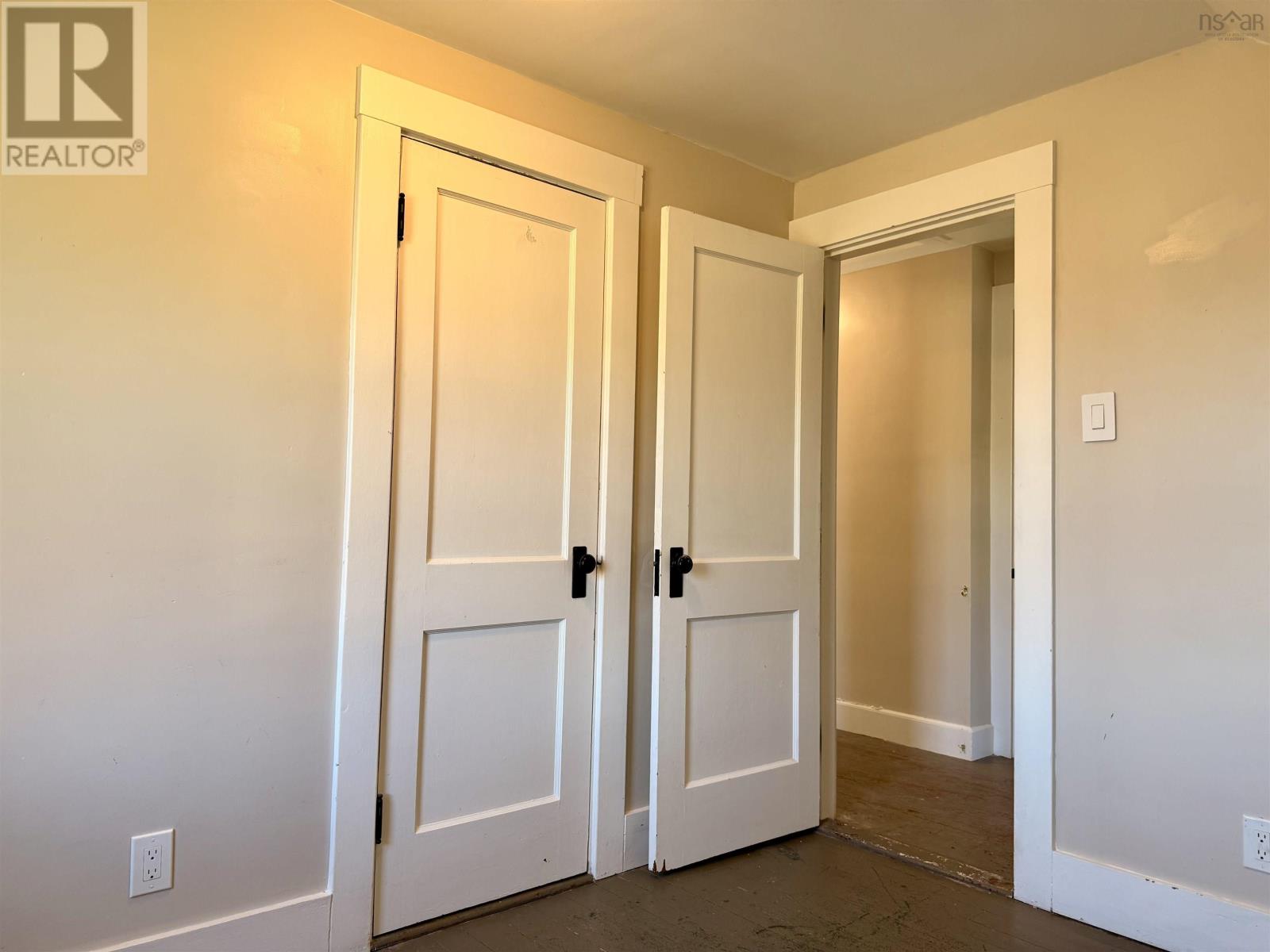 Property 21 of 29 of 225 Water Street