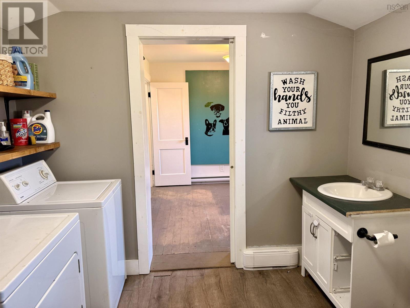 Property 15 of 29 of 225 Water Street