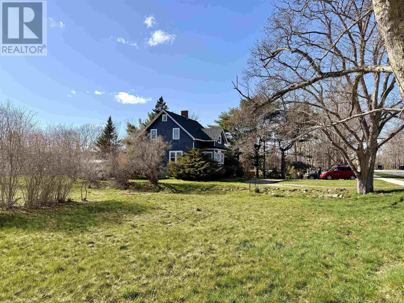 Property 28 of 29 of 225 Water Street