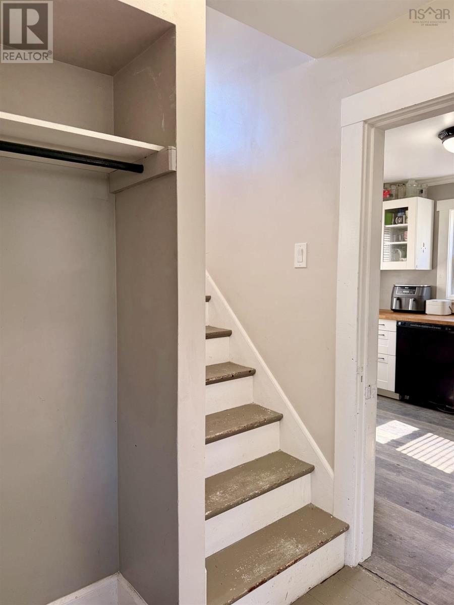 Property 16 of 29 of 225 Water Street