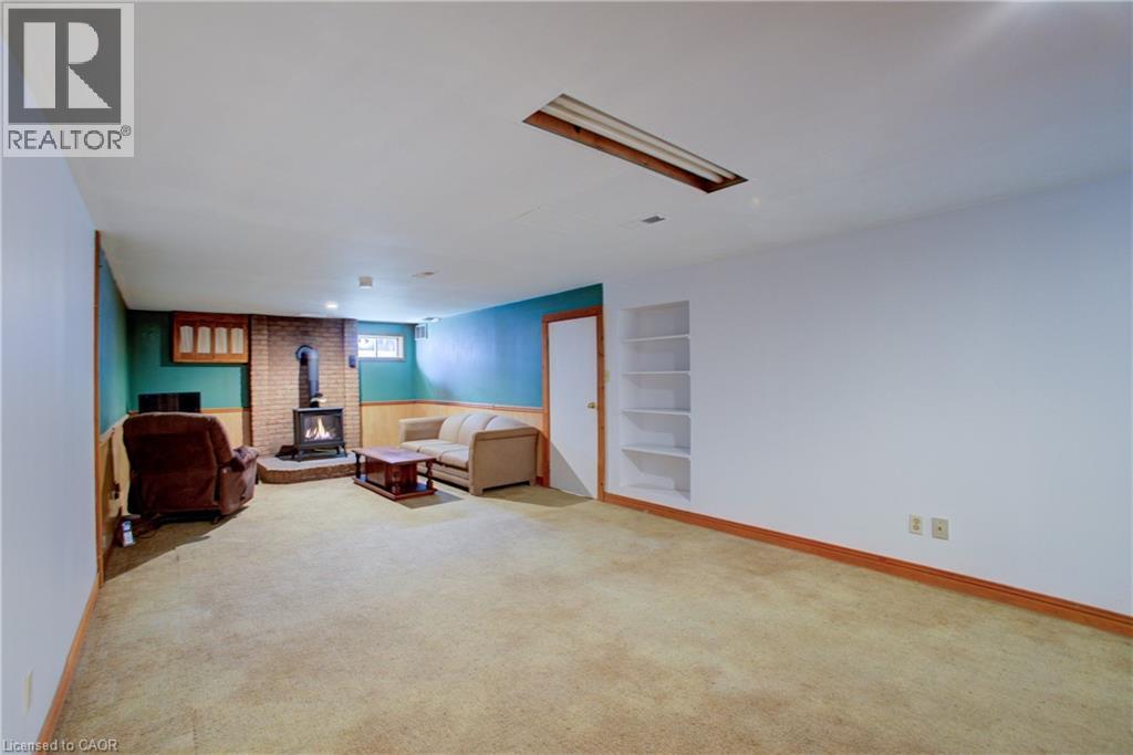 271 FOREST GLEN Crescent - 25
