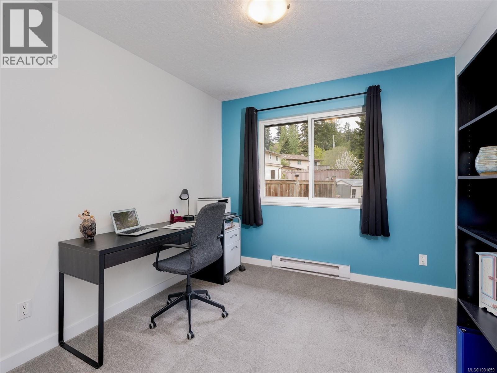 6894 Beaton Rd - 9