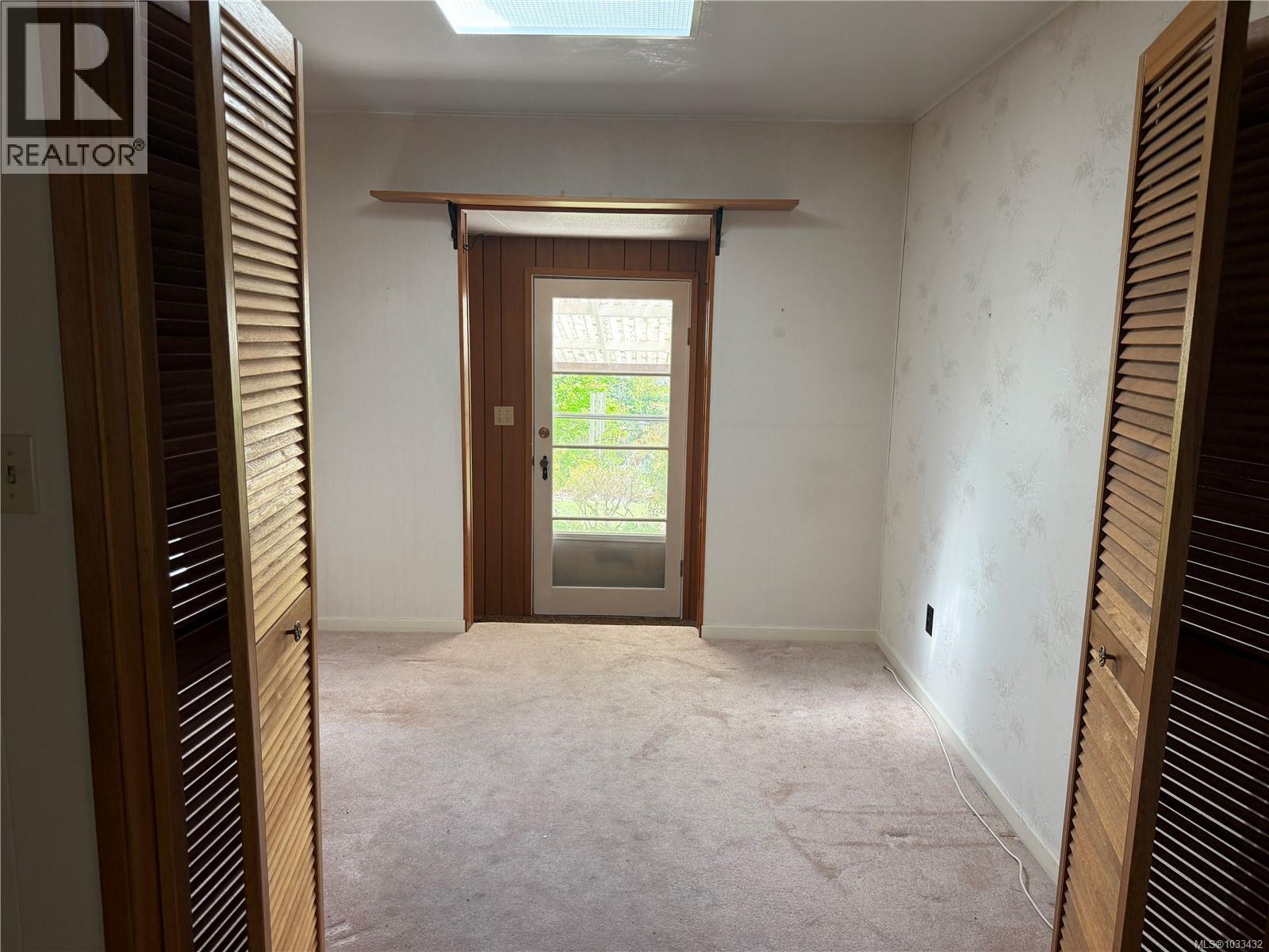 7207 Rockland Rd - 17