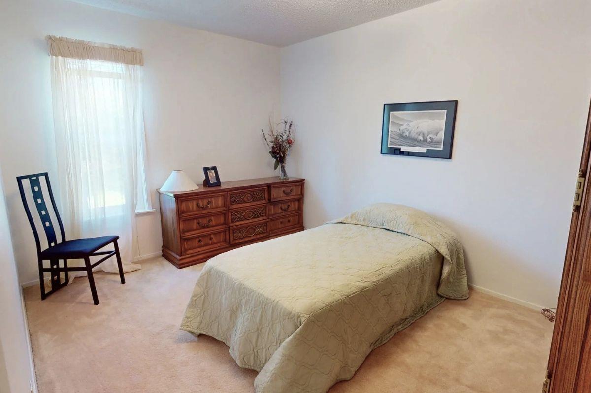 1137 PARKER STREET — photo 13