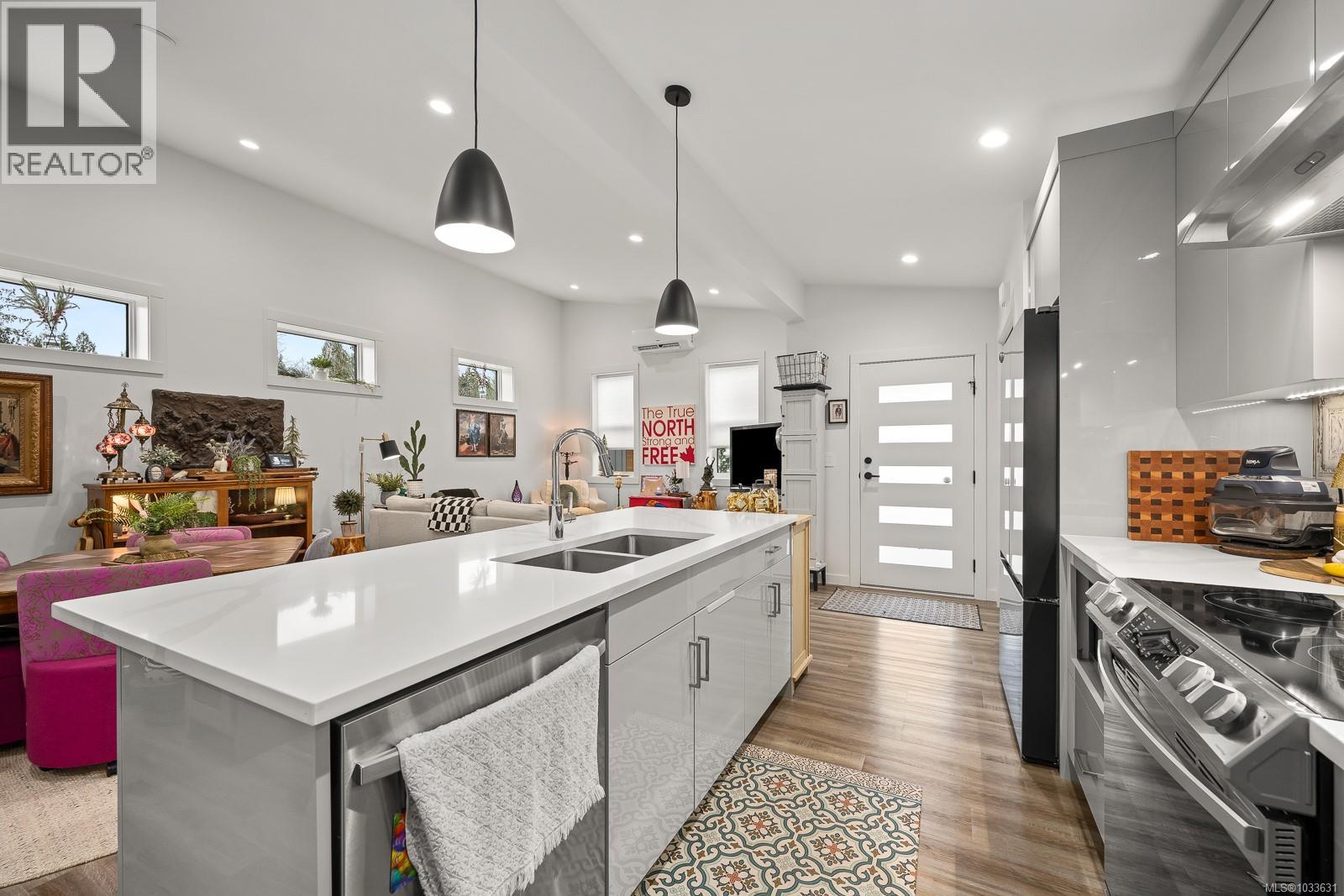 #30 3025 Royston Rd - 21