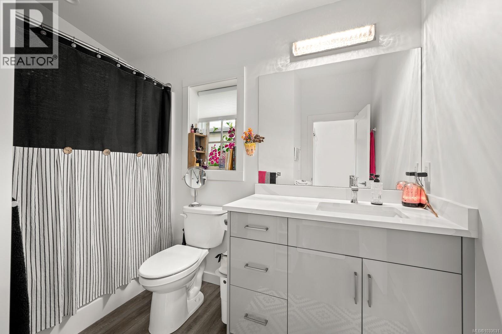 #30 3025 Royston Rd - 29