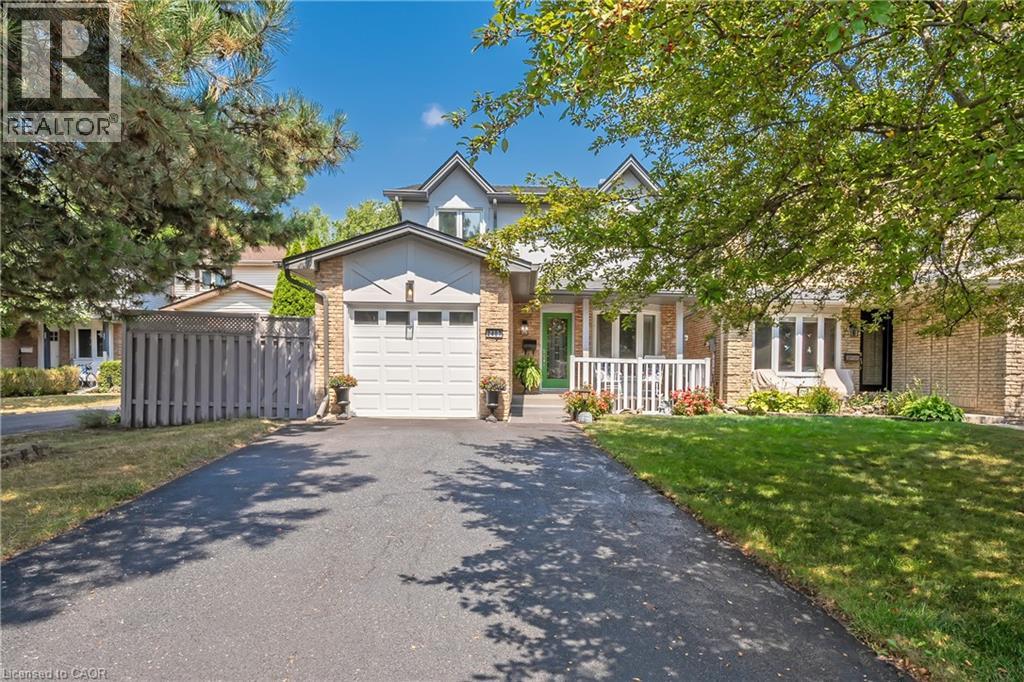 2407 HEMLOCK Court - 1