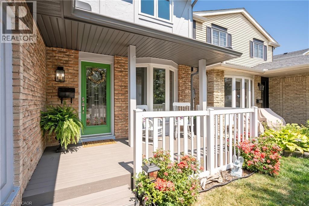 2407 HEMLOCK Court, Burlington, Ontario, L7M1X7 — Photo 3
