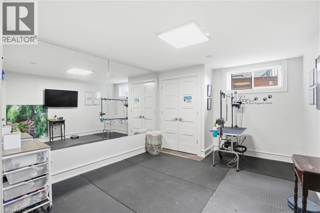 119 WILLOWBROOK Drive - 34