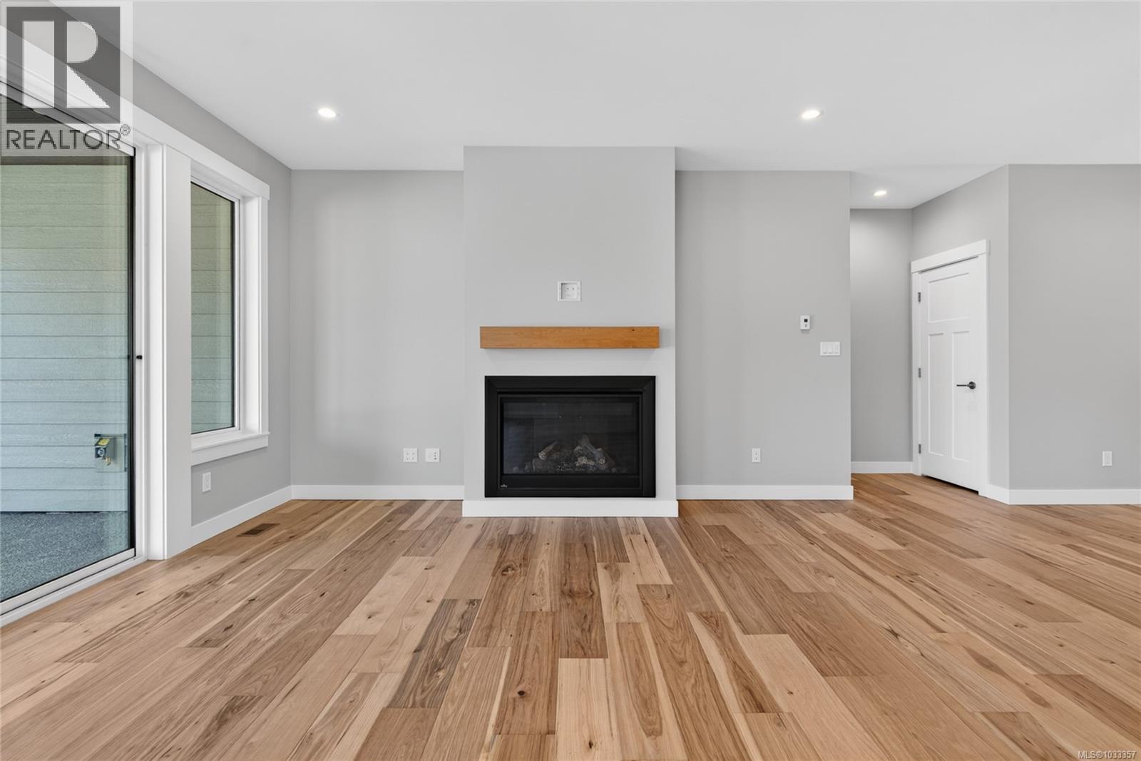 758 Sitka St - 15