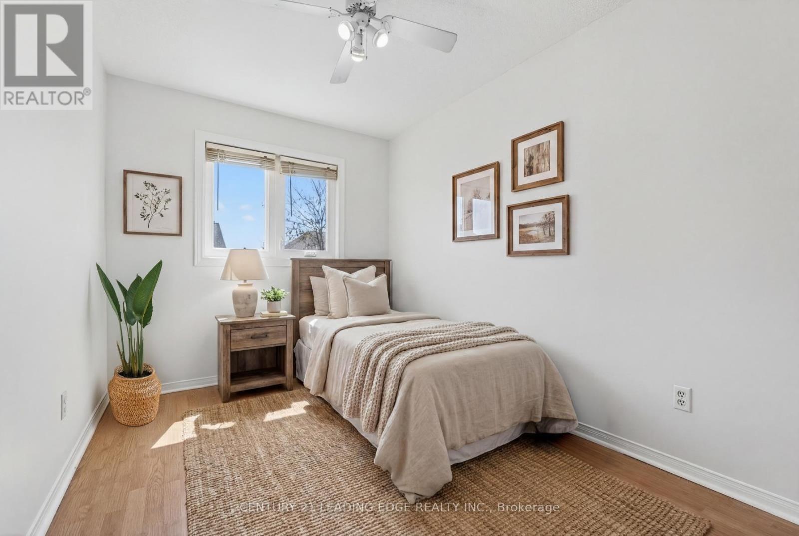51 ALEXIS WAY - 24