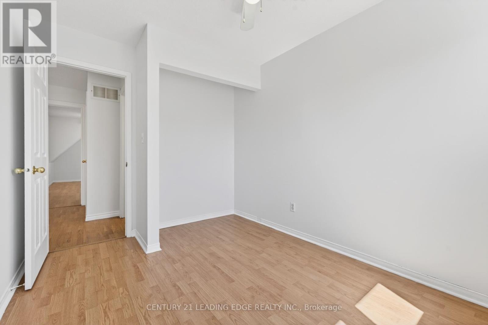 51 ALEXIS WAY - 28