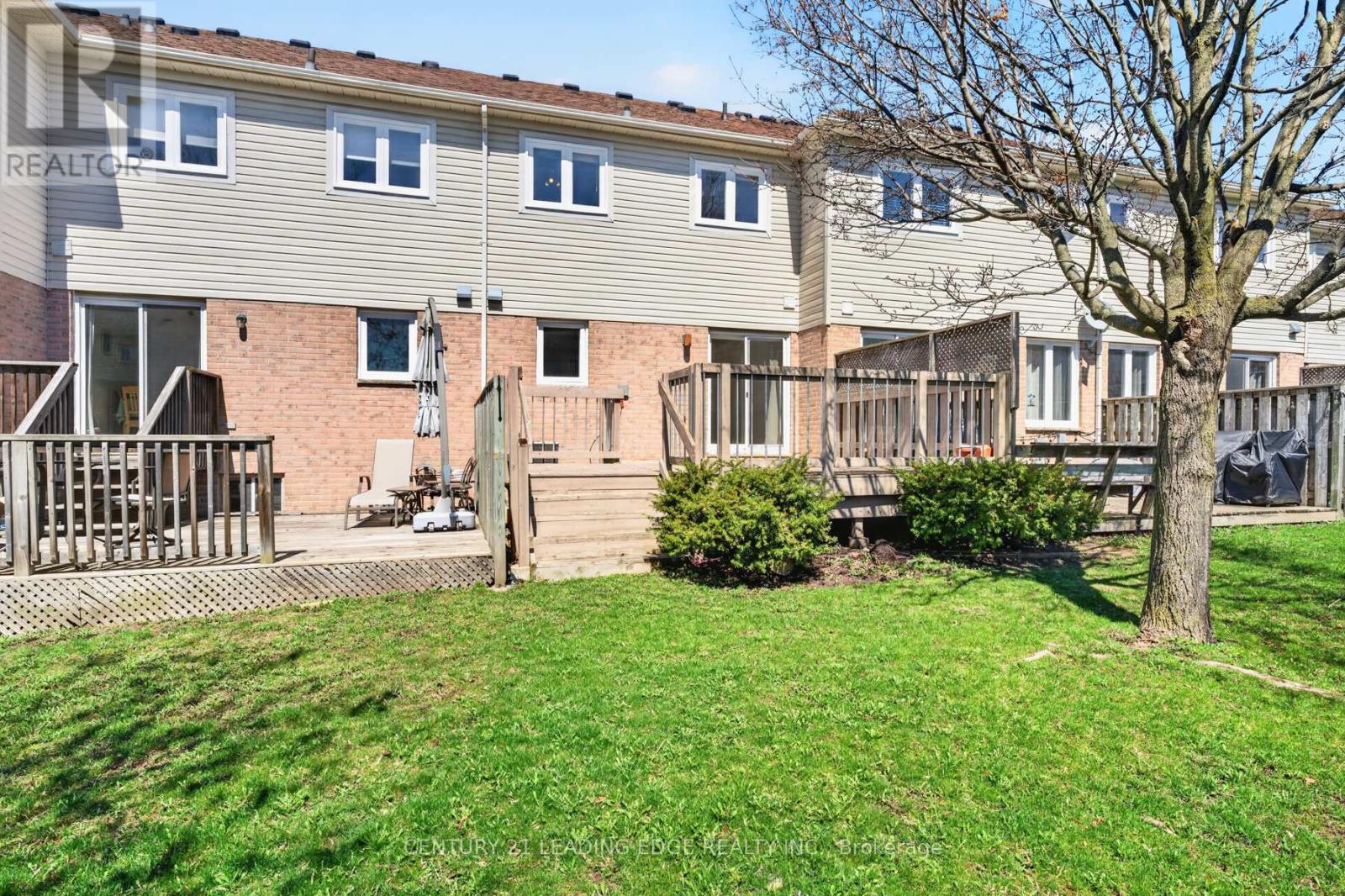 51 ALEXIS WAY - 36