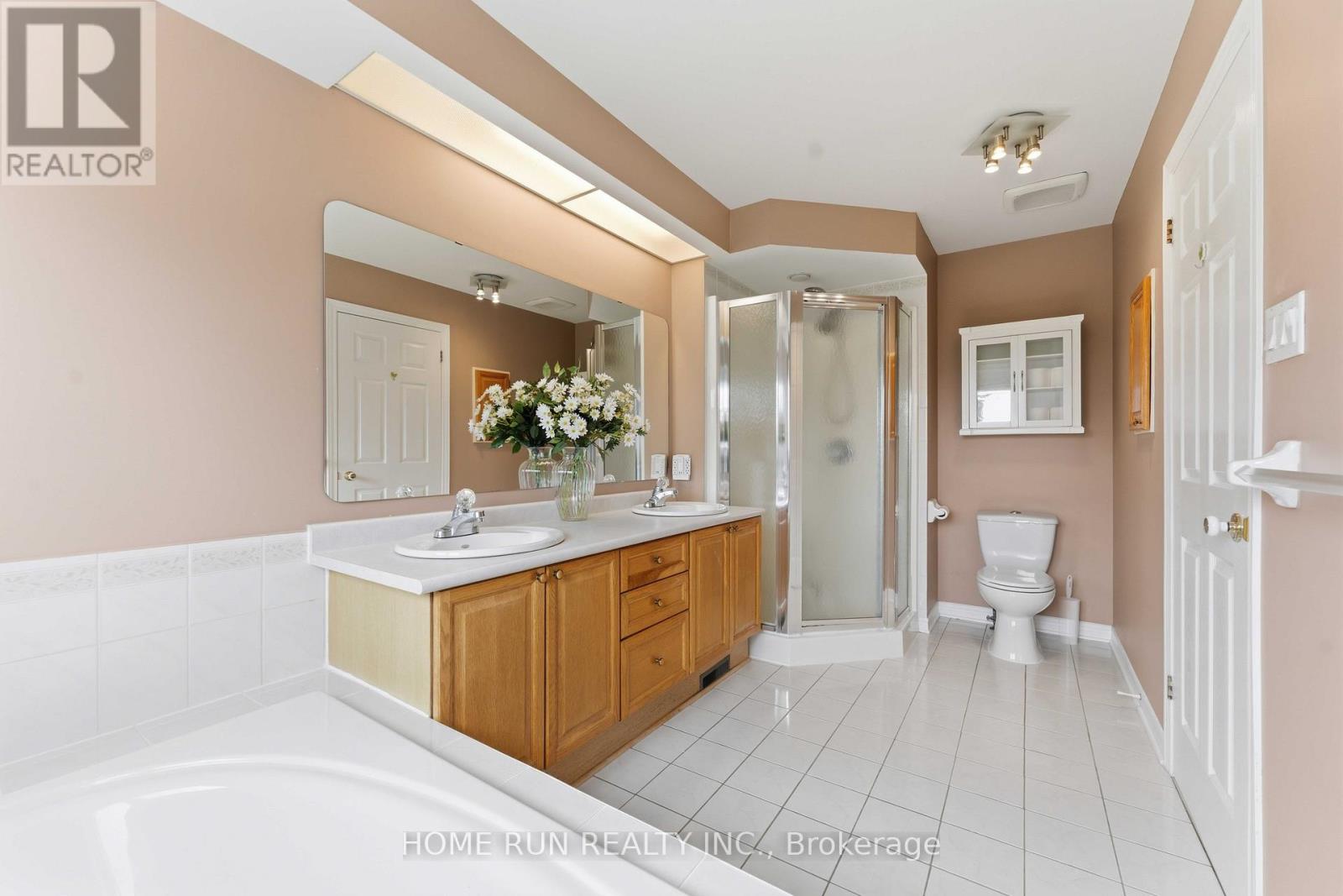 82 WESTPOINTE CRESCENT - 24