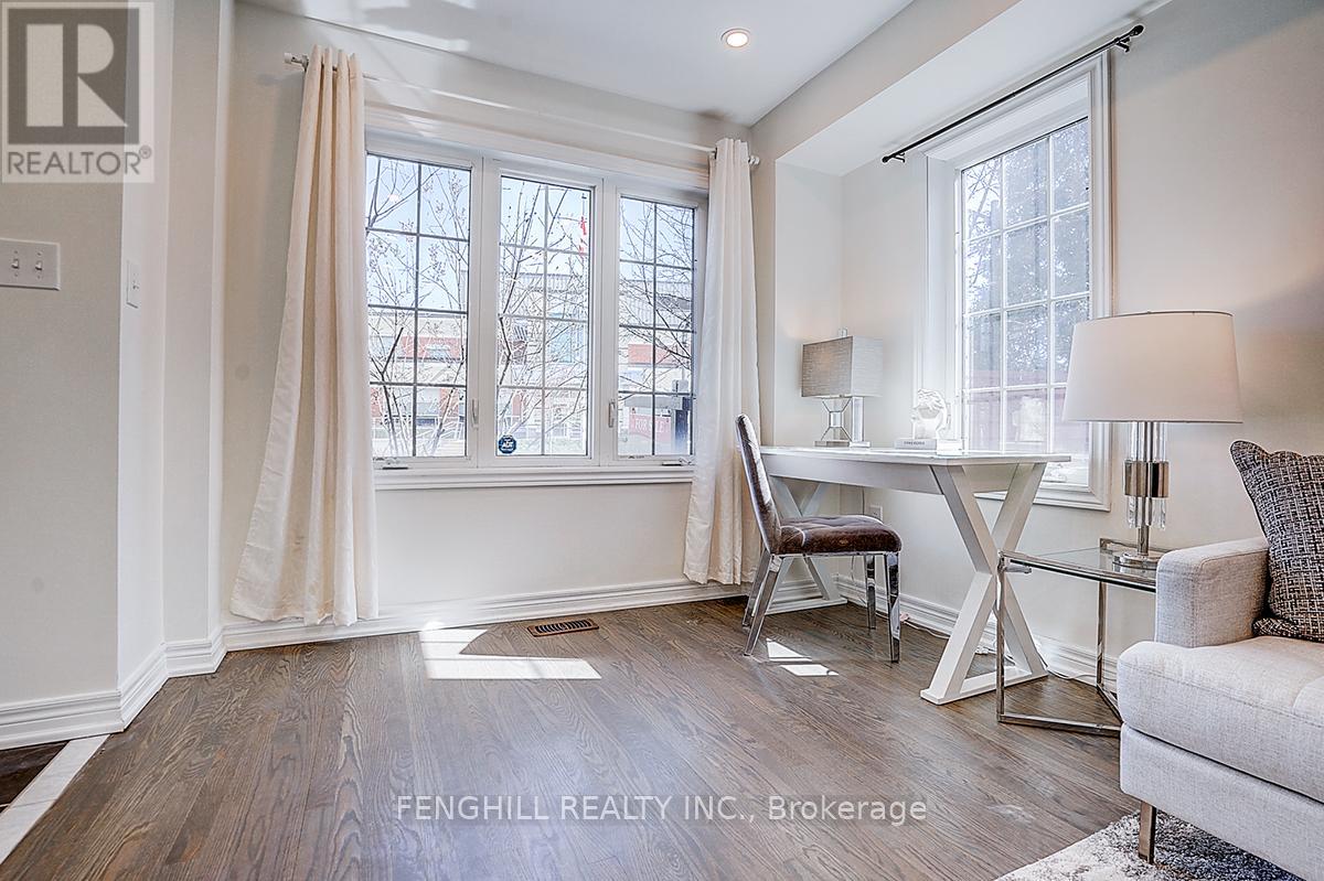 375 WHITE'S HILL AVENUE - 6
