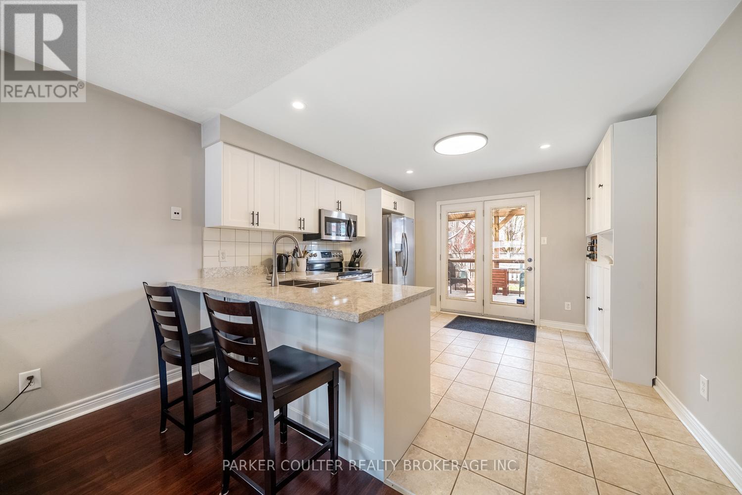 216 MAPLETON AVENUE - 13