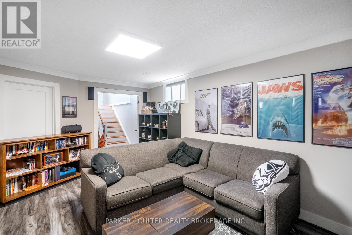 216 MAPLETON AVENUE - 16