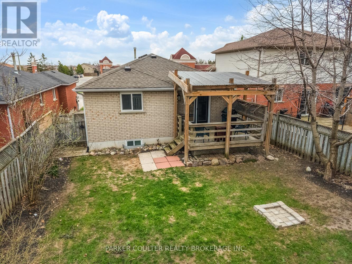 216 MAPLETON AVENUE - 34
