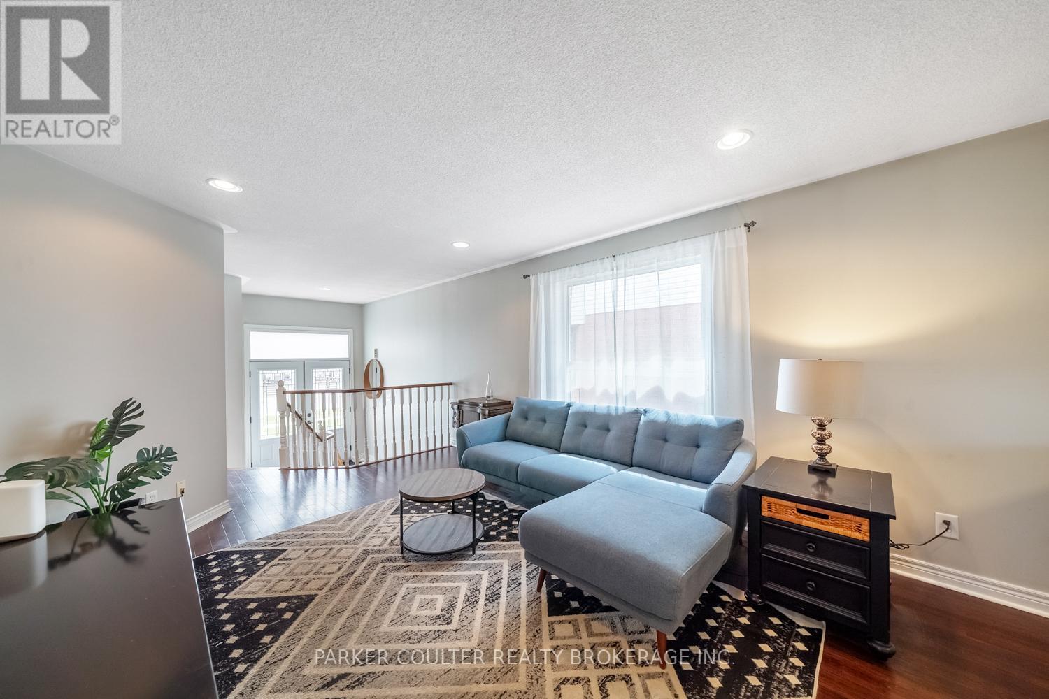 216 MAPLETON AVENUE - 5