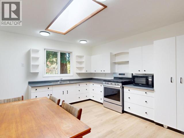 8098 CENTENNIAL DRIVE - 4