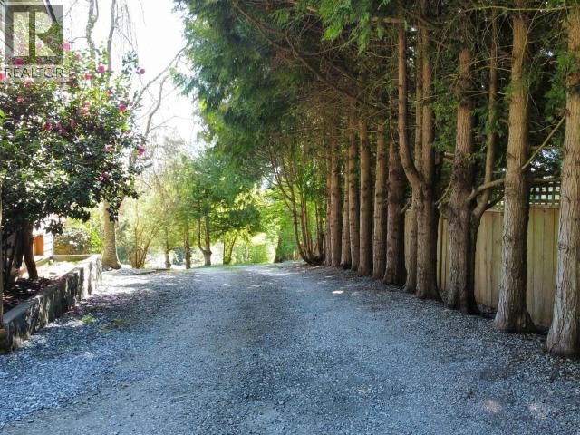 8098 CENTENNIAL DRIVE - 35