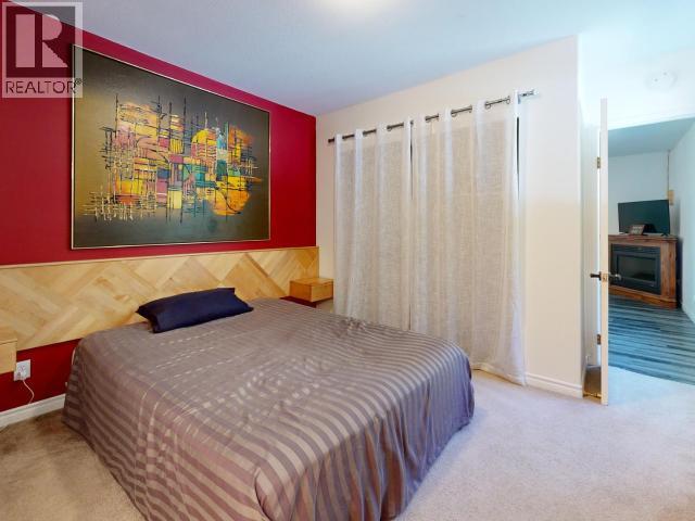 8098 CENTENNIAL DRIVE - 19