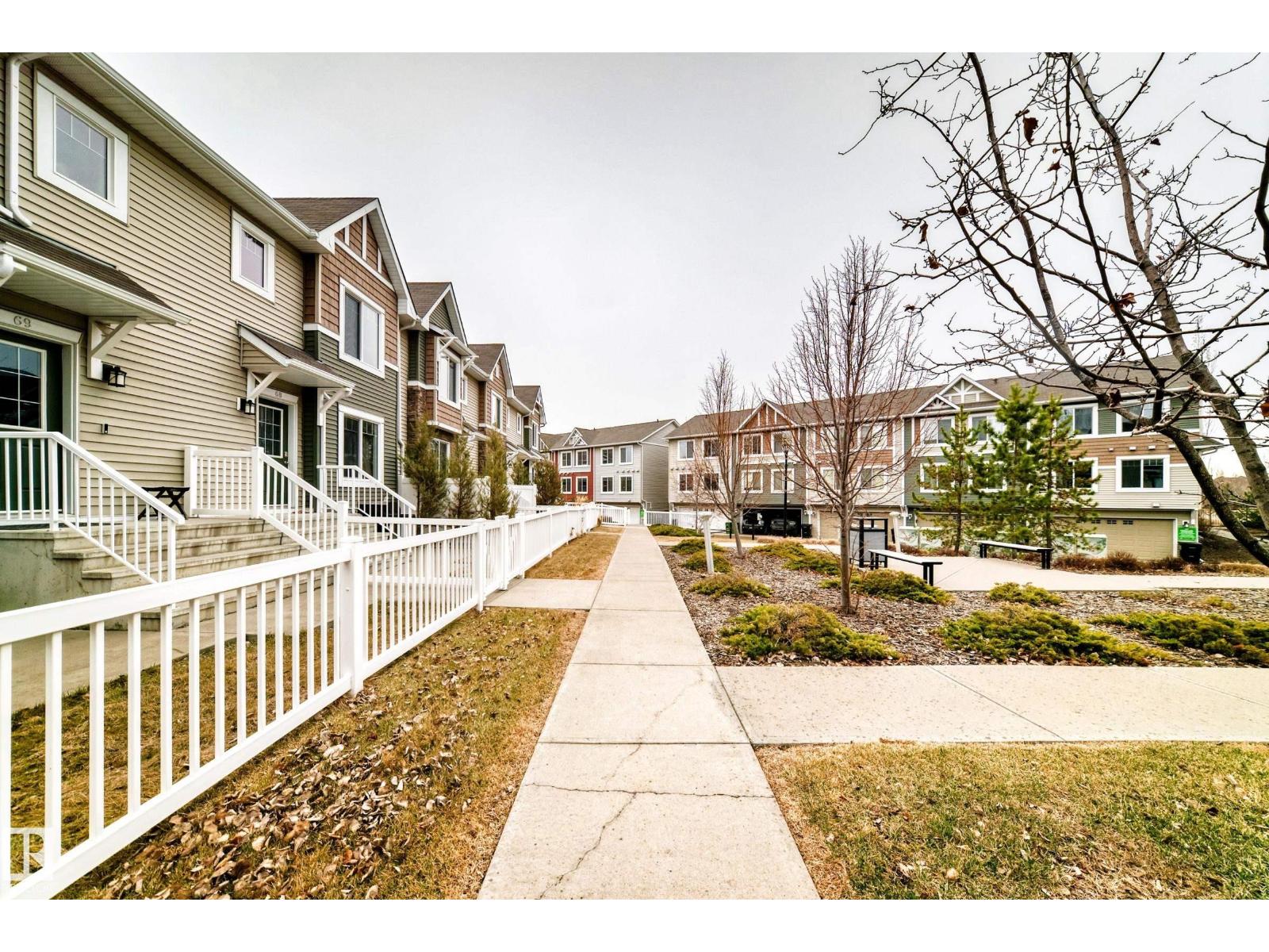 #69 3625 144 AV NW, Edmonton